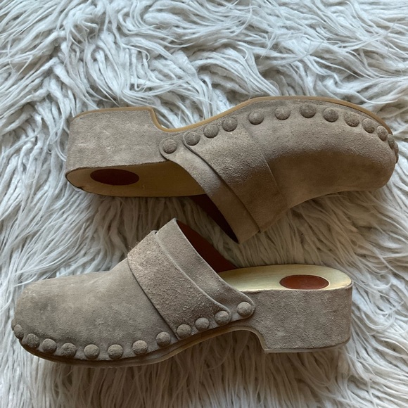 Chloe Gray Suede Leather Studded Round-Toe Slip On Wooden Sole Clog Mules Sz 40 - Picture 4 of 12